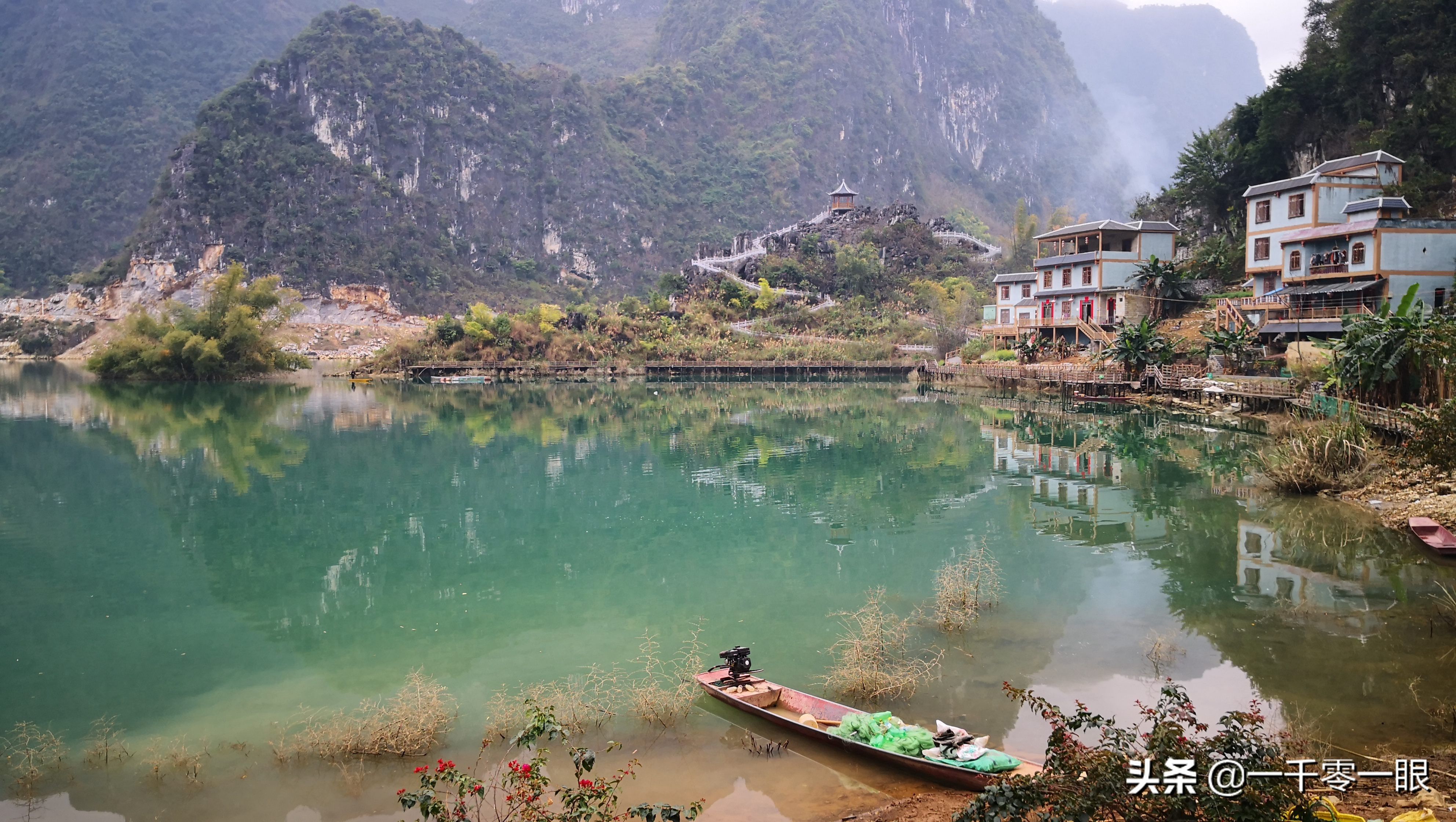 世外桃源是什么样呢?或许这个湖泊能告诉一点