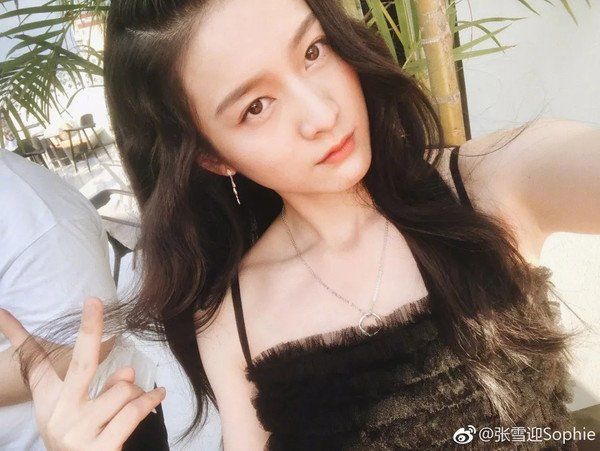 林允关晓彤因“霸凌脸”不受女生喜欢?