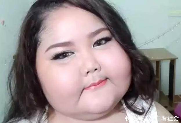 大脸胖妮化妆后，惊艳全网，网友称要娶她为妻，让人难以置信！