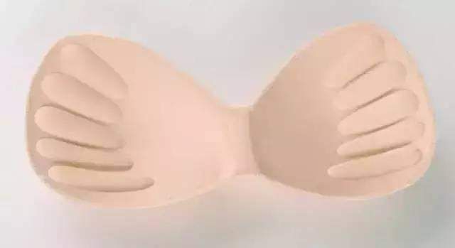 最伤乳房的行为竟是这个,再不注意就没胸了!