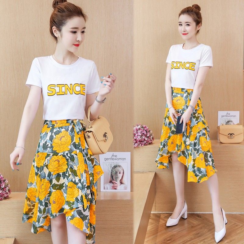 迷死人!40岁老婆穿上“勾魂裙”，婀娜又多姿，美的不像话