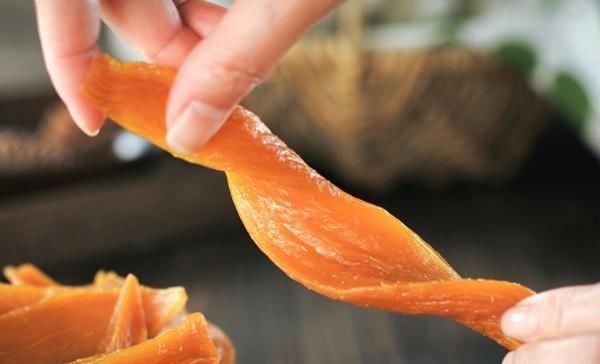  红薯@教你一个快速做红薯干的方法，不用晾晒，简单几步轻松搞定，好吃