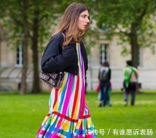  「高跟穆勒鞋」小白鞋失宠了，今年最火的“鞋子”是它，搭配风衣大衣特有范
