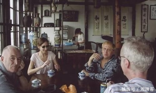  【美国人】美国人非常不解：这么好的东西，价格又贵，中国人为