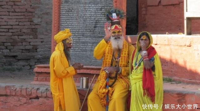 尼泊尔苦行僧“残酷”的极限修行,有人近60年没有走出家门!