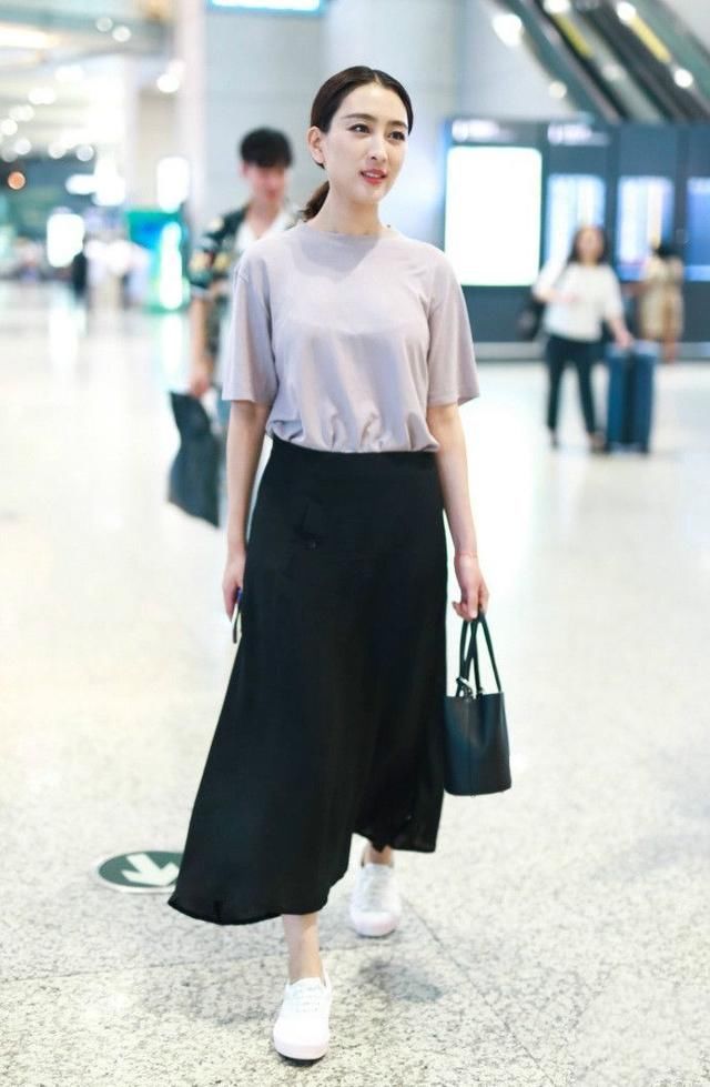 马苏对自己太自信了，素颜参加戛纳电影节，你还是第一人！