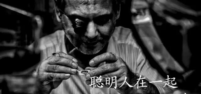  【夜光】戳穿表坛大谎言!腕表夜光涂料辐射对人体伤害真的那么大么?