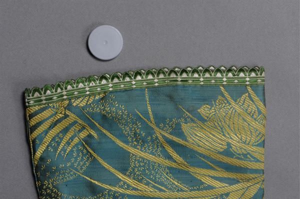 一套旗袍“绣”出上海四大品牌前世今生：镶滚镂雕织霓裳 海派风