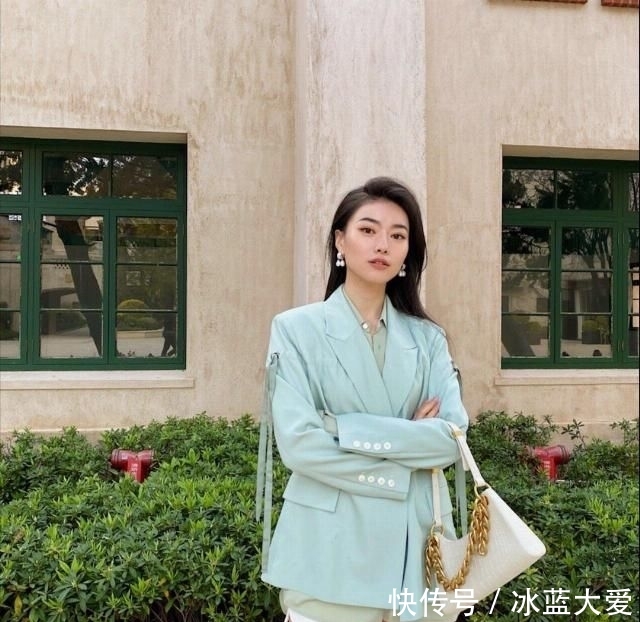 配搭■身型再多不容易配搭也“白费”,10套个性时尚的品类组成,极具韵味