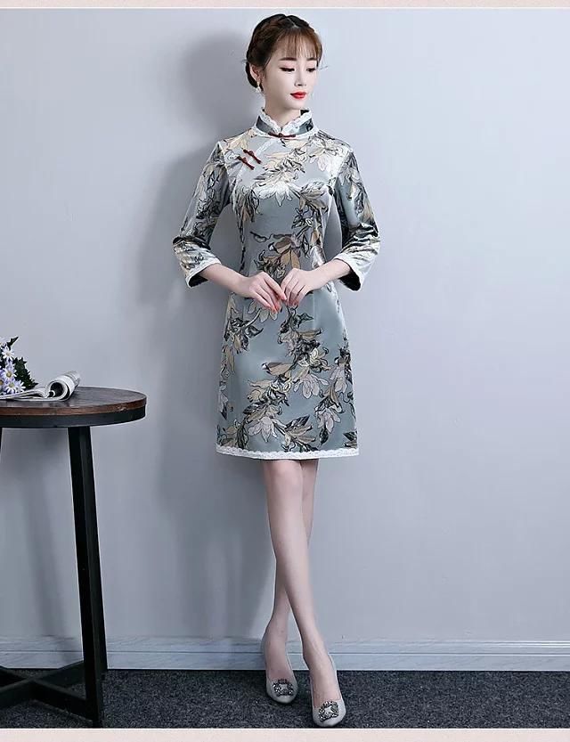 早秋长袖旗袍裙，俏皮减龄，演绎青春范儿！