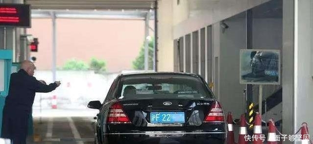 车管所发布新通知，年检迎来新改革，这三个项目将被取消