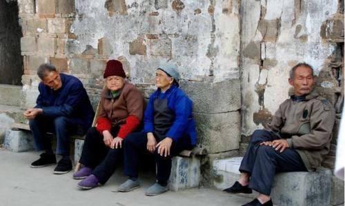  「持续」2020年新农合“断保”持续上演，农民怎么不积极续缴了