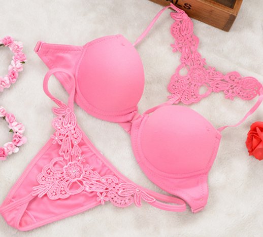 拜托女性别再穿传统文胸了，土爆又不聚拢，看看图下的吧