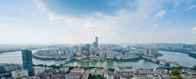 继柳州后，广西又一城市有望成为三线城市，不是北海和百色