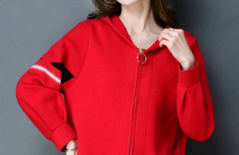 立秋过后,打底裤扔了吧!建议试试下面8款卫衣,适合五六十女人