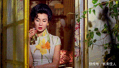  『卡戴珊』老外不适合穿旗袍？卡戴珊和水果姐都穿出别样的风情，让人惊艳！