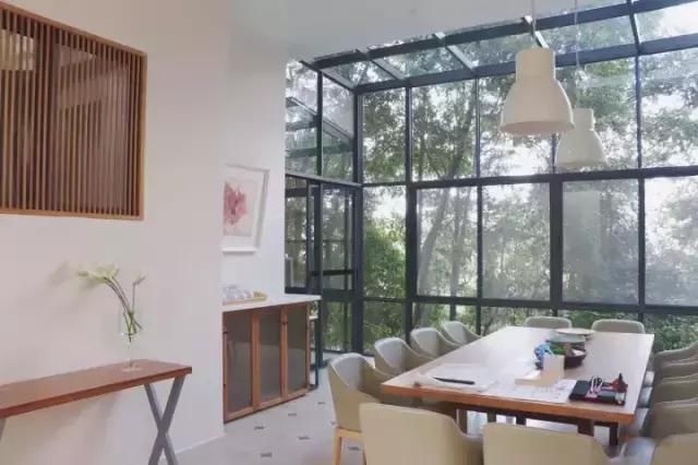 广州从化森林里藏着一个鲜有人知的艺术民宿，连地图上也找不到它