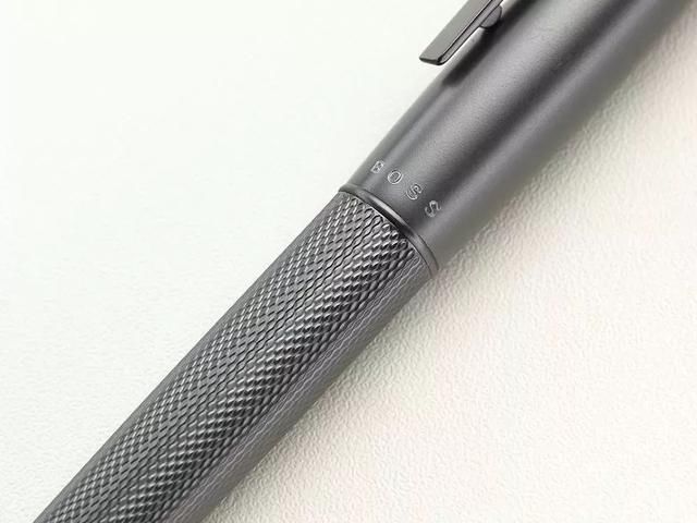 优雅男性,连笔都是讲究的