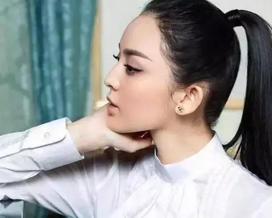  「女生」女生扎马尾时,远离2个小“错误”,看着显老,还增高发际线