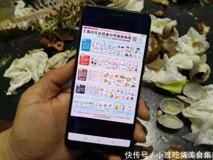 垃圾分类使上海崩溃，却想出这个餐具，外卖小哥：放过我们吧