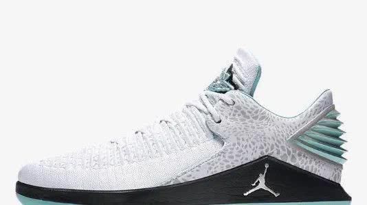 #AJ34#AJ34和AJ32对比哪款实战好 为什么都喜欢AJ34