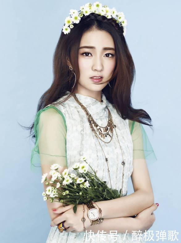 你是什么脸型,就配什么发型和衣服,搭对了美10倍!