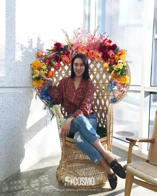 时髦办|Eva Chen这个时髦精,夏天最爱还是衬衫+牛仔(和我一样