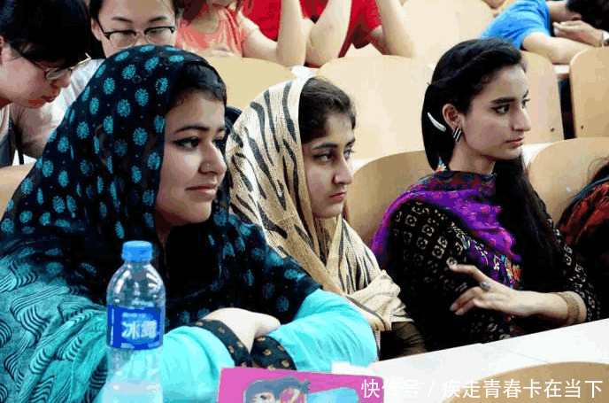 见惯了中国游客去巴基斯坦, 那巴基斯坦人来中国旅游是什么样呢?