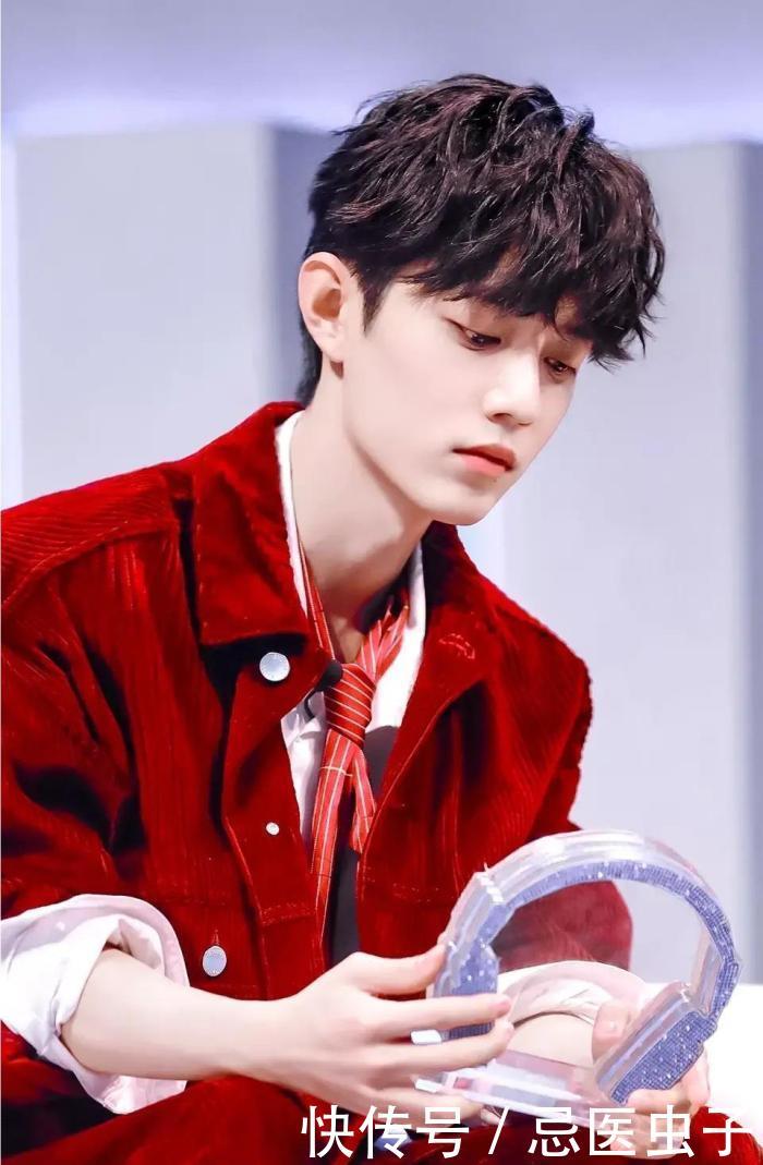 肖战王一博同台表演的有那些