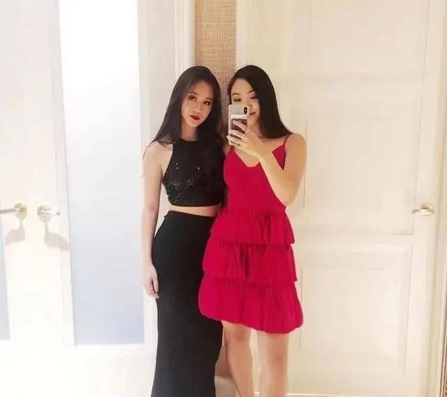  李连杰：遭李连杰背叛，带着两女儿蜗居地下室，黄秋燕的深情与哀愁