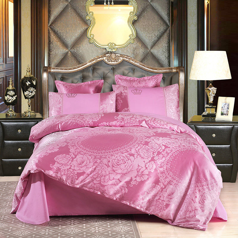 床品更新季，新款四件套上市了!即好看又好打理，简洁不失精致感