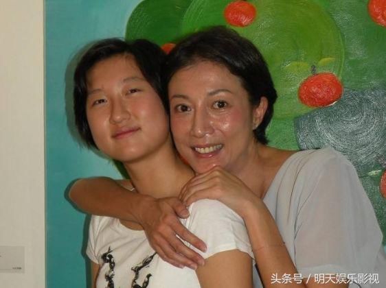 吴卓林被爆料在加拿大拾荒，网友慧眼识破传闻，真相让人大跌眼镜