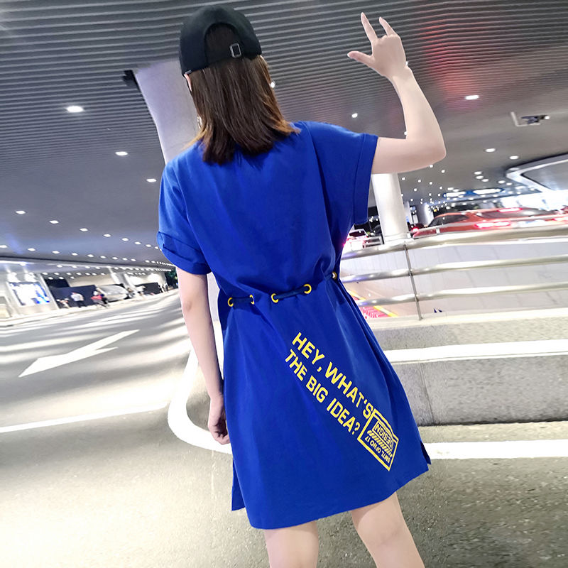 胖人不能穿裙子?不存在!这8款T恤裙，360度无死角的美