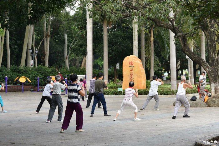 青山绿水祭忠魂，长安CS75 PHEV回头率自然是特别的高