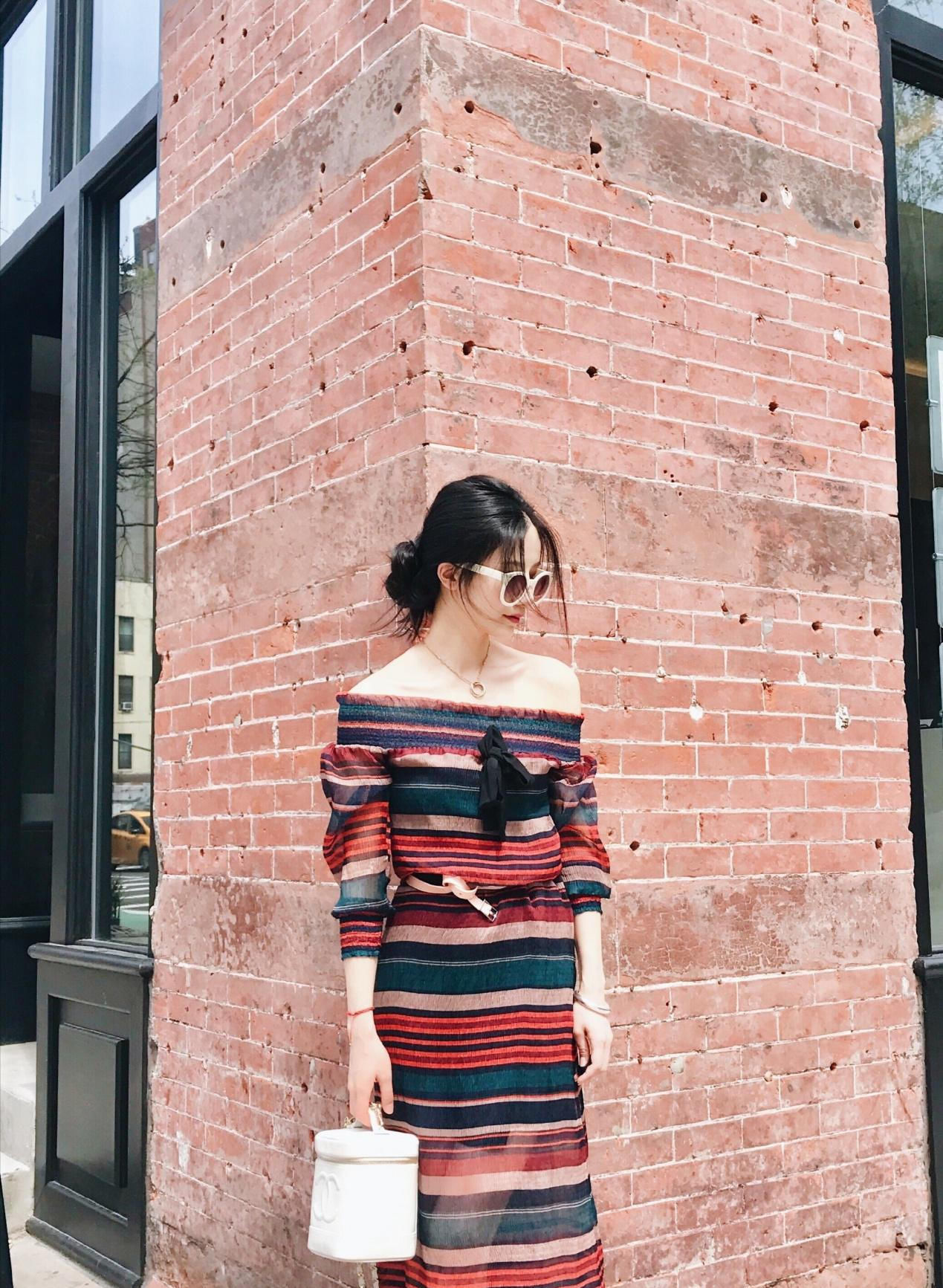 【感觉】40岁以上的成熟女性想要穿出年轻减龄的感觉,这样穿错不了