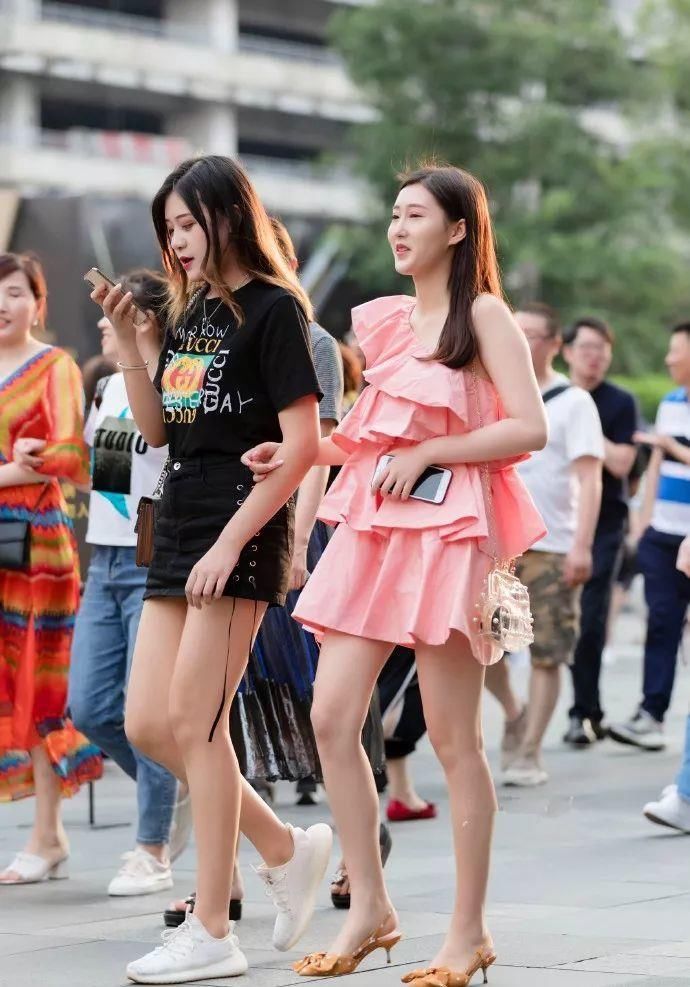  女生|时尚高跟，让女生显得更有女人味
