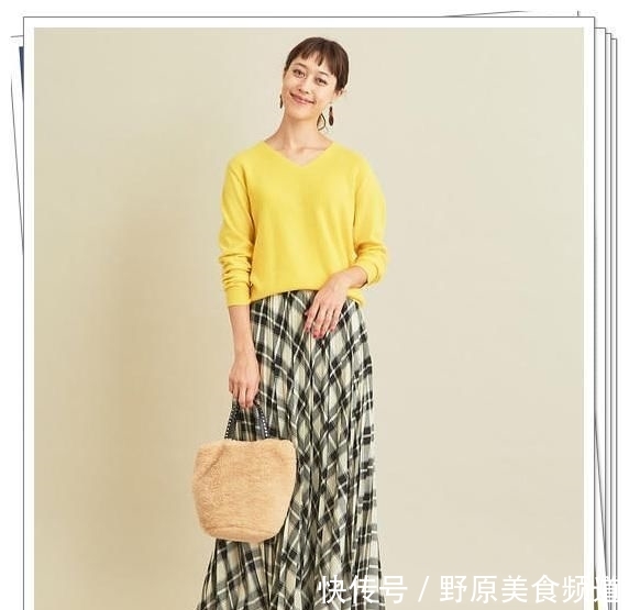 #明媚#黄色单品正在流行!15种黄色针织衫日系造型,明媚的春天气息