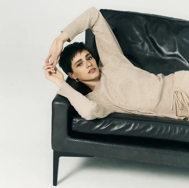  鳄梨种子■在家闭门不出的Bella Hadid，原来是在“搞绿色”？