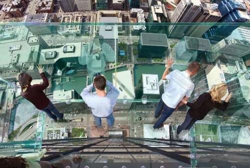 17个世界最可怕景观台 胆量不够或恐高症者千万别去