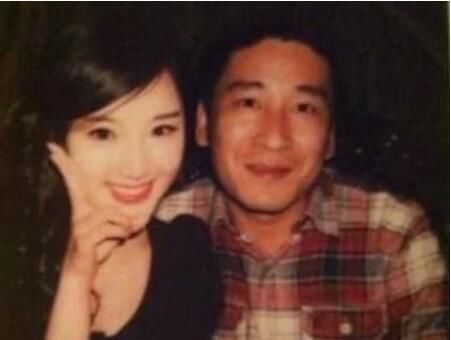 网传身价过亿女星不赡养老人，赵丽颖躺枪，实锤是毛晓彤?