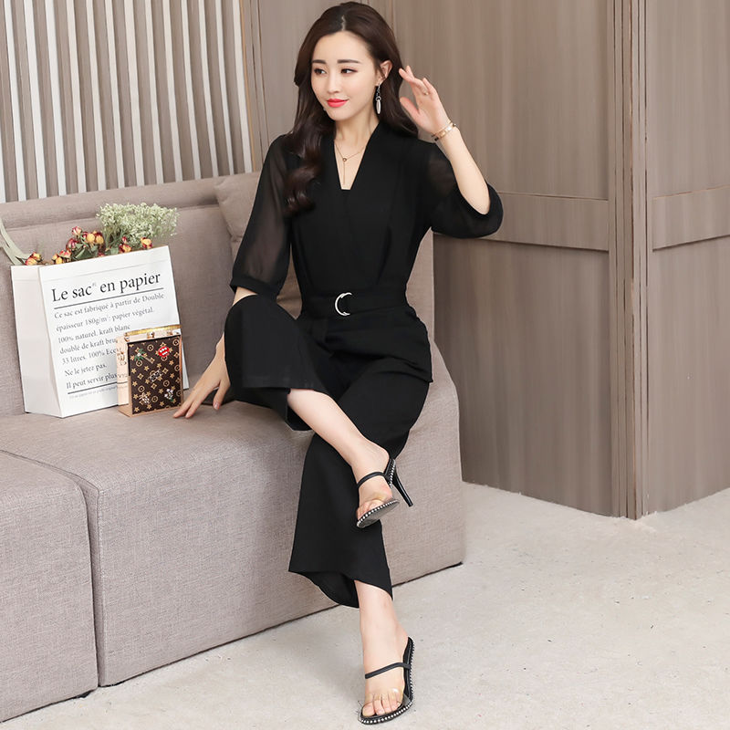 新版连体裤上市了!上厕所超方便，上身显瘦高挑，小个子穿更美