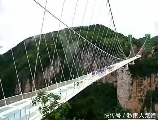 要打烂一块中国制造的钢化玻璃有多难？老外：我尽力了