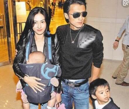 知情人曝料:谢霆锋正在为王菲准备天价彩礼 张柏芝却发一图回应