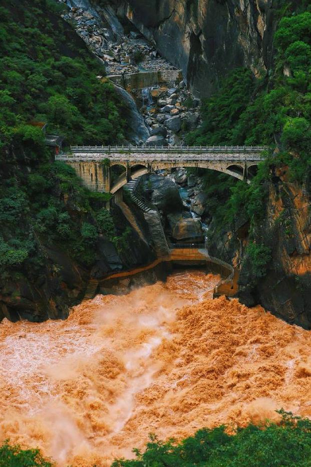 香格里拉—那个接近天堂的地方