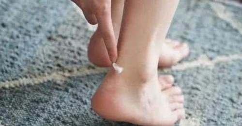 女孩晕倒罪魁祸首竟是高跟鞋?到底咋回事?《养生总动员》带你一