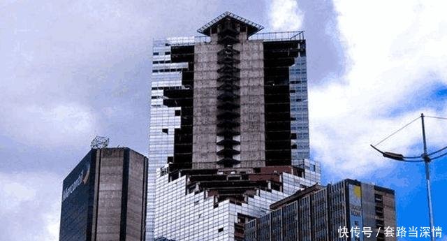 一栋45层的“烂尾楼”，没有电梯，如今成世界上最高的贫民窟！