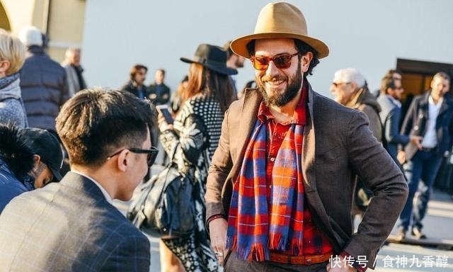「适合休闲场」下雪了,男人们这样系围巾才够撩!