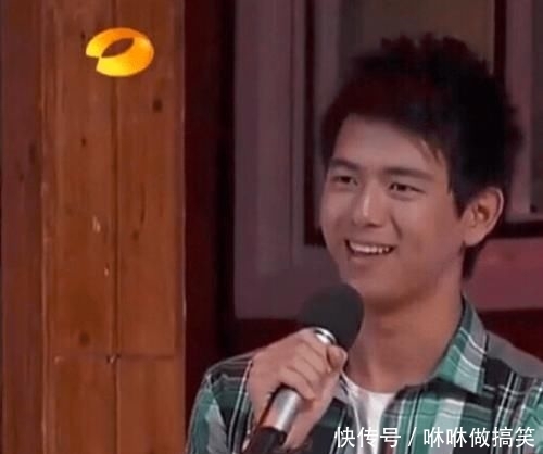  如今@因买不起奢侈品被甩，如今她高攀不起，李现的前女友后悔莫及