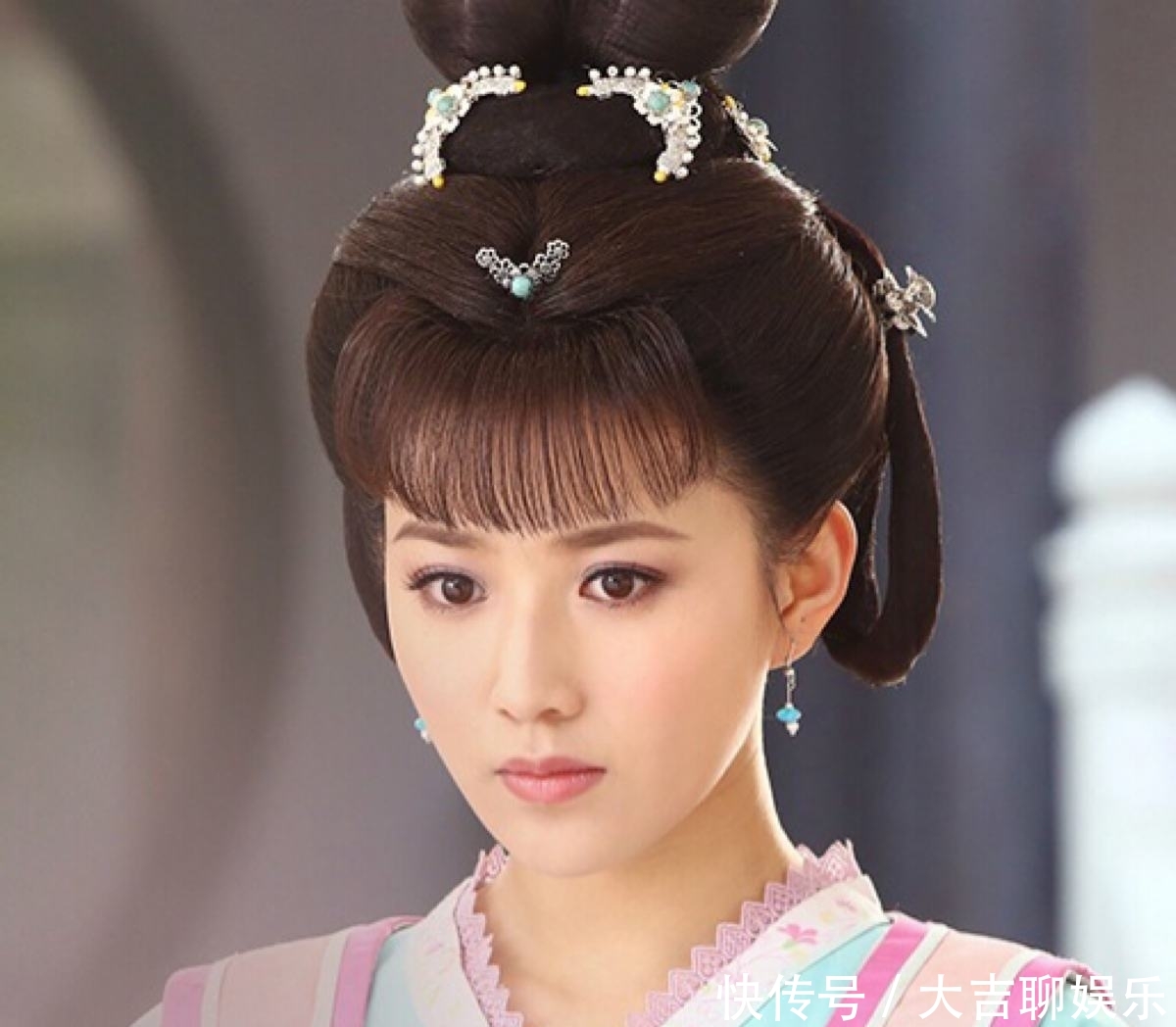  上官婉儿@上官婉儿深受武则天赏识，却从未嫁人？墓志铭告诉你：史书错了！
