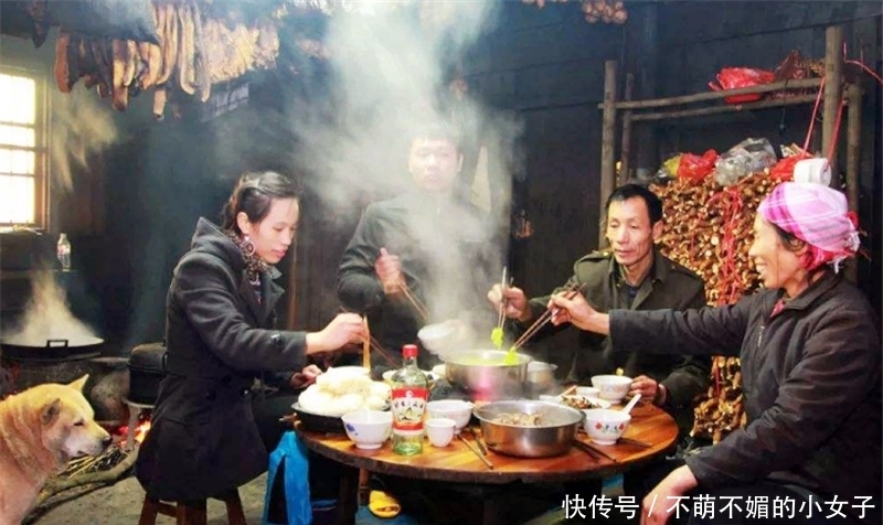 “古桥悬剑”数百年，竟是不朽不腐的文物，专家：不敢摘下来研究